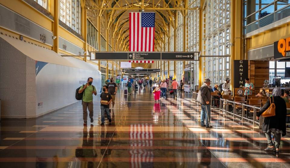 Ronald Reagan Airport Ranked One Of The Worst In The Nation According To This 2025 Survey
