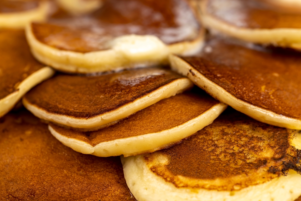 buttermilk pancakes