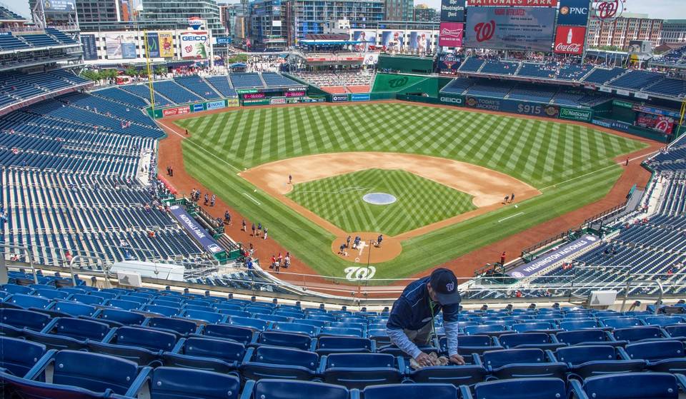 This Massive Holiday Event At Nationals Park Is Bringing Tube Slides, Northern Lights, A 21+ Ski Chalet, &#038; More To The District