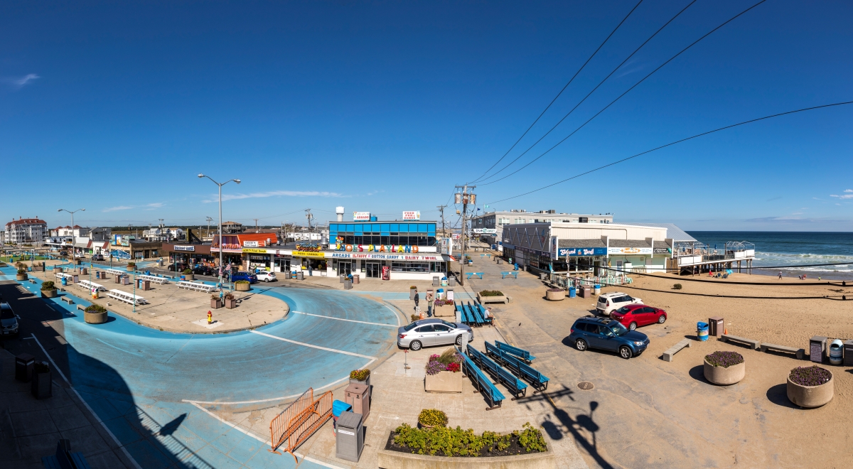 beach promenade at Salisbury