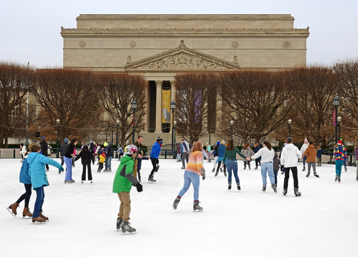 7 Best Outdoor Ice Skating Rinks Around The DC Area This Winter