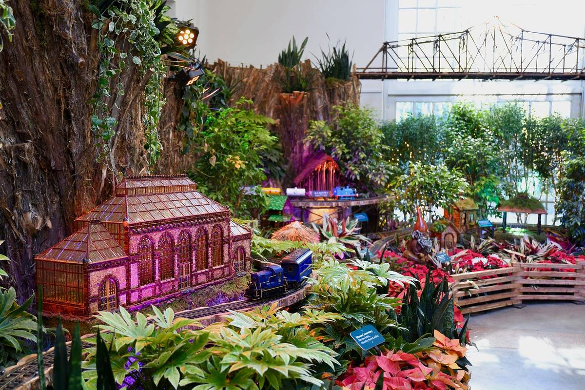 United States Botanic Garden "season's Greening"