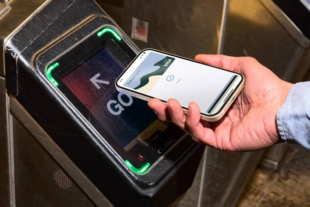 FutureCard tap to pay train
