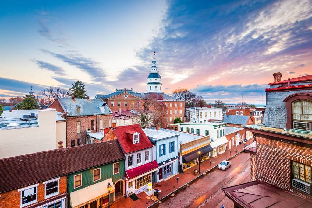 Aerial view of the colorful two-story houses in Annapolis, MD