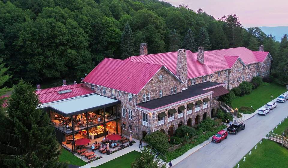 You Can Take Dance Lessons At The Very Lodge Where ‘Dirty Dancing’ Was Filmed Just A Few Hours Away From The District