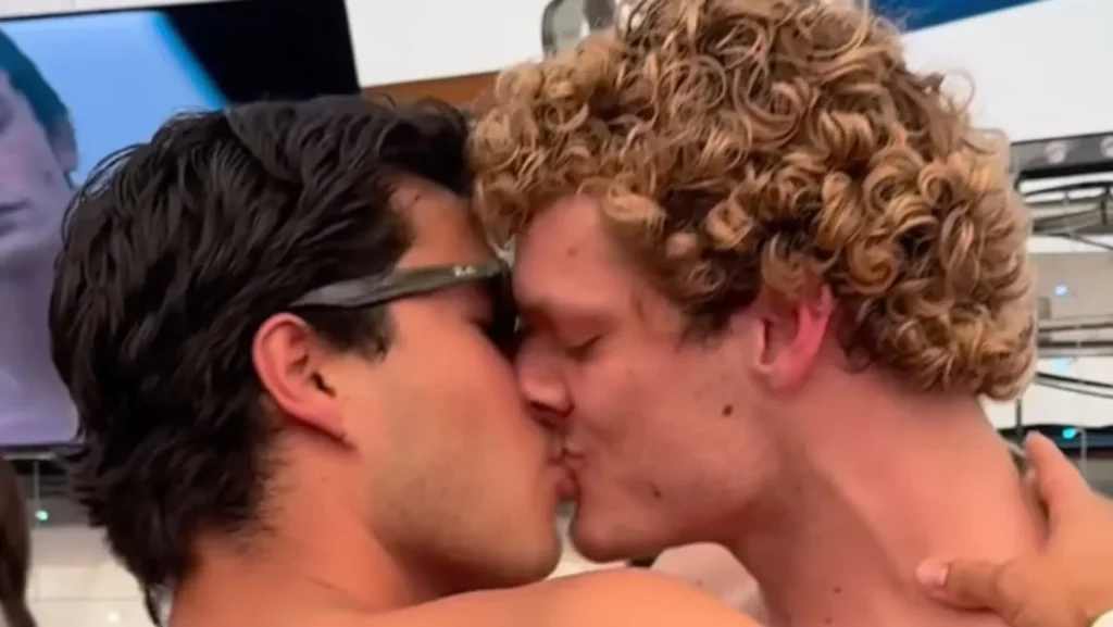 dc heated rivalry lookalike contest