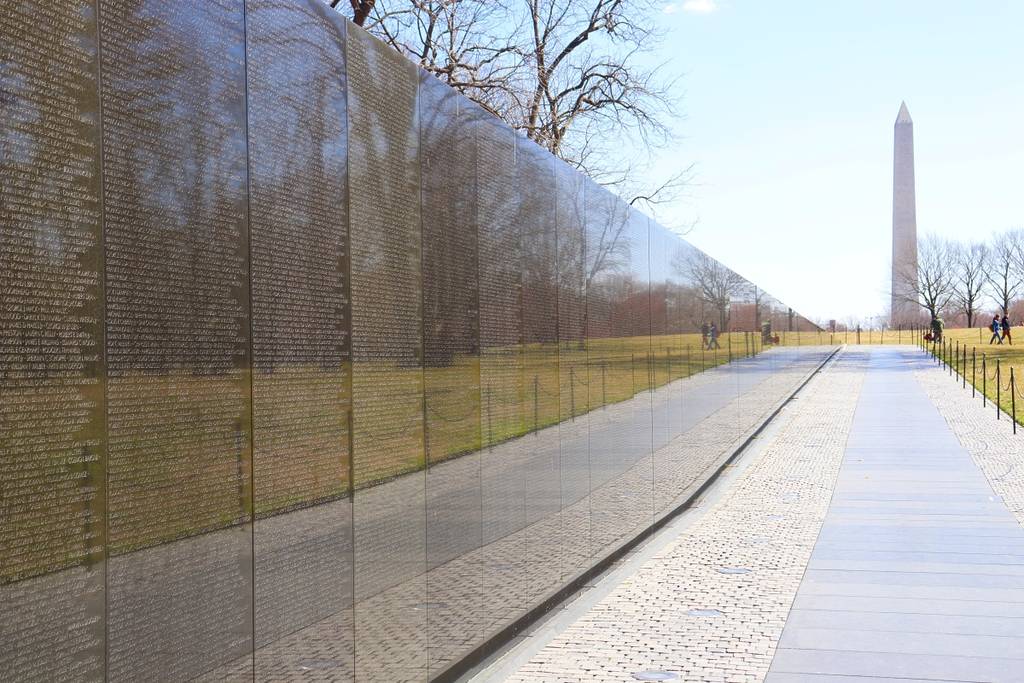 dc vietnam war memorial