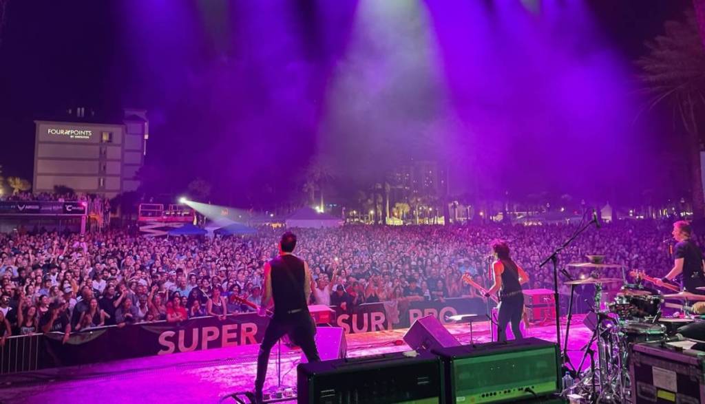 Super Girl Surf Festival