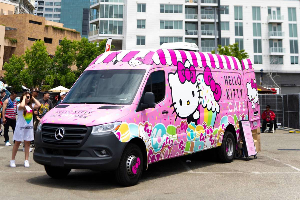 Hello Kitty Cafe Truck returns to Arlington this weekend