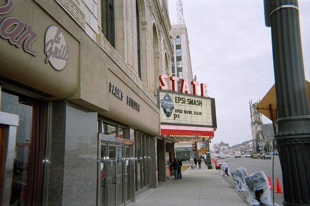 The edifice of State Theatre in Detroit, which looks like an old theatre.
