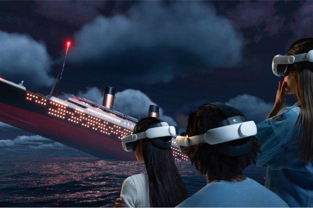 Guests watching the Titanic tragically sinking thanks to VR Tech