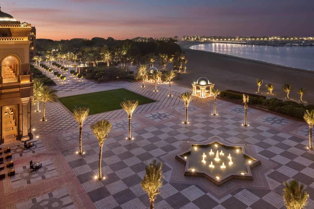 Celebrate New Year’s Eve at Emirates Palace Mandarin Oriental