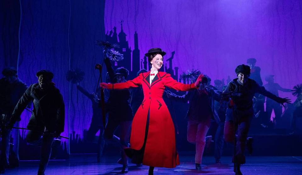 Nuestra niñera favorita lleva su paraguas a Doha en este supercalifragilisticexpialidocious musical