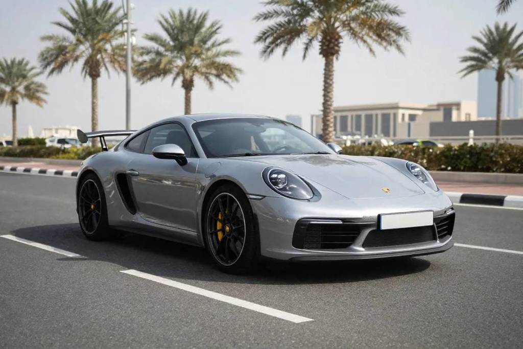 Last chance to visit ‘House of Porsche’ in Dubai – with workshops and exclusive Porsche test drives