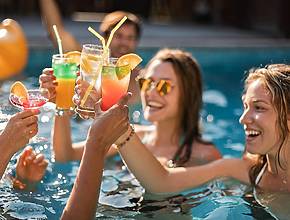 These free pool parties at CAVO are taking over Dubai this Eid Al Adha – and we’re so excited!