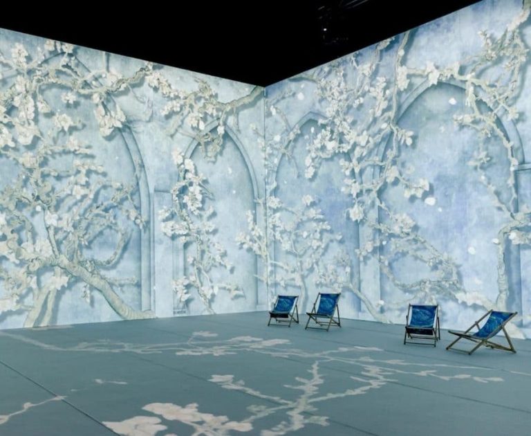van-gogh-the-immersive-experience-dates-extended