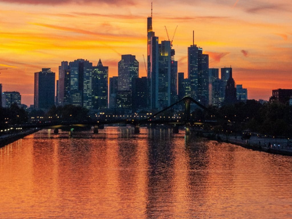 Die besten Google-Reviews zum Main