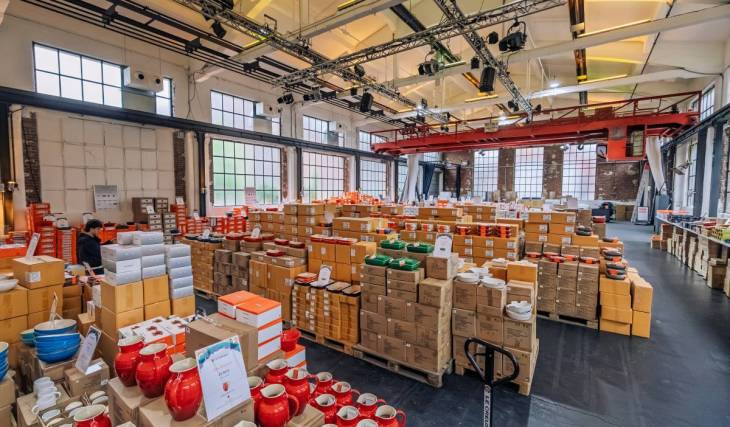 Le Creuset is hosting a sale in Frankfurt this September featuring exclusive discounts on rare items—sign up for the waitlist to gain access to advance tickets for the “Le Creuset Factory to Table Sale”