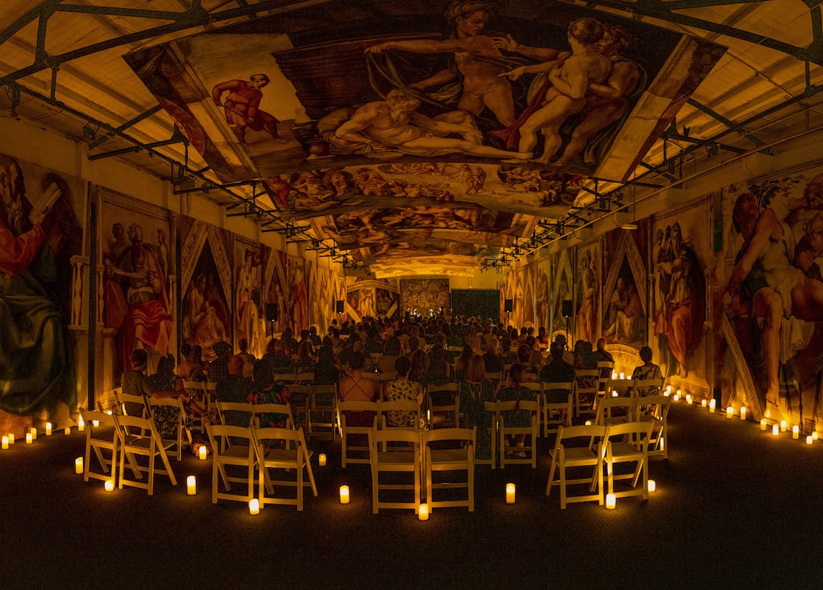 Sistine_Chapel_Candlelight.jpg