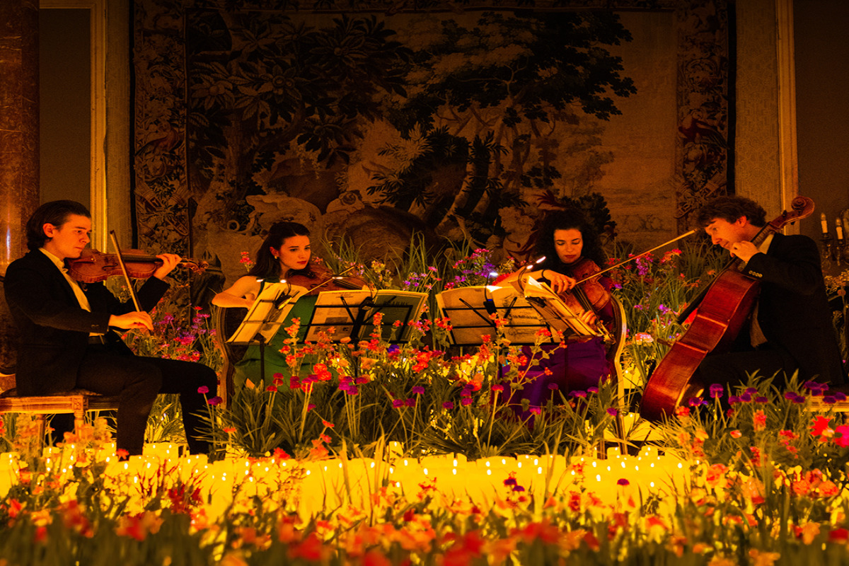 Candlelight Spring: Magical Candlelit Concerts With A Floral Twist