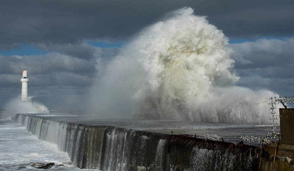 Glasgow Has Been Issued With A Yellow Wind Warning As Scotland Is Bracing For Storm Kathleen This Weekend