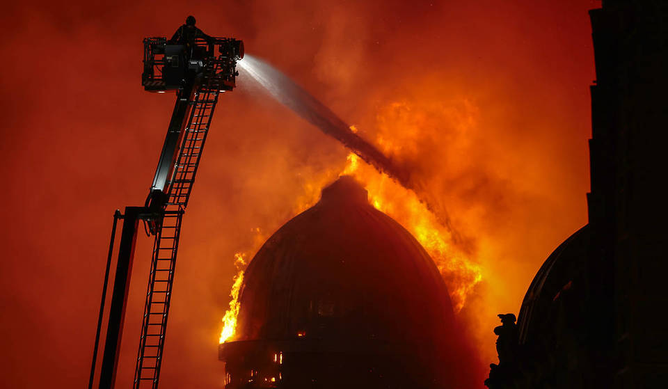 Glasgow Central Station remains closed after B-listed building fire – the full list of businesses affected, road closures and train cancellations