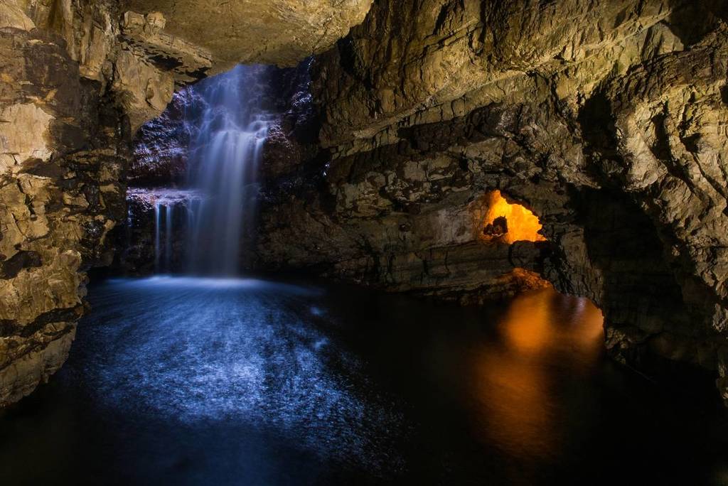 smoo cave largest sea cave uk