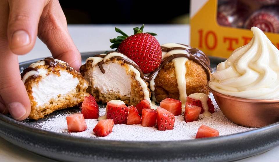 You can try a deep-fried Tunnock’s tea cake at this Glasgow cafe – part of a breakfast at the world’s first Tunnock’s-themed hotel room