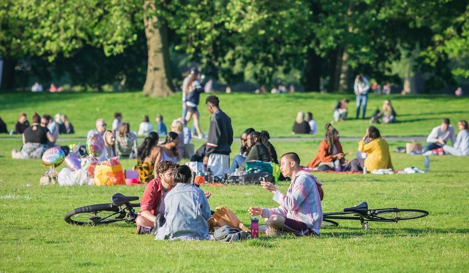 Glasgow is bracing for the first July heatwave this week reaching up to 27 degrees – followed by a period of warmer weather
