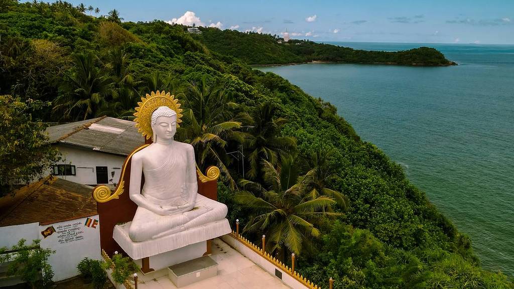 UK passport holders can now visit this South Asian island for free as the country officially scraps its visa fee – but there is still one strict rule you must follow before flying