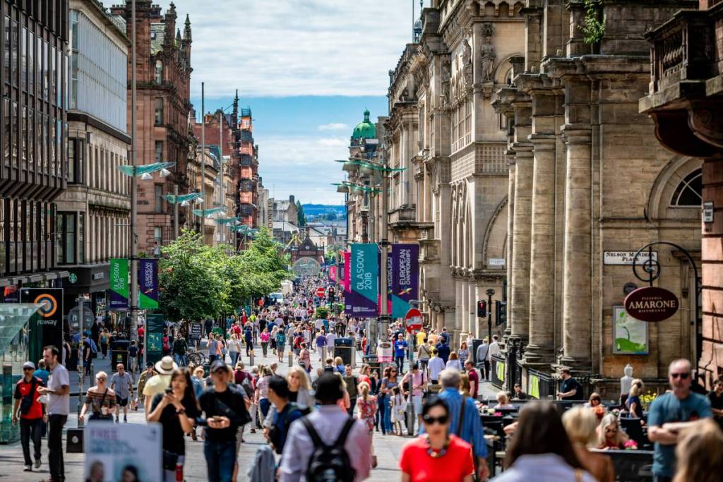 sunny buchanan street in glasgow central 