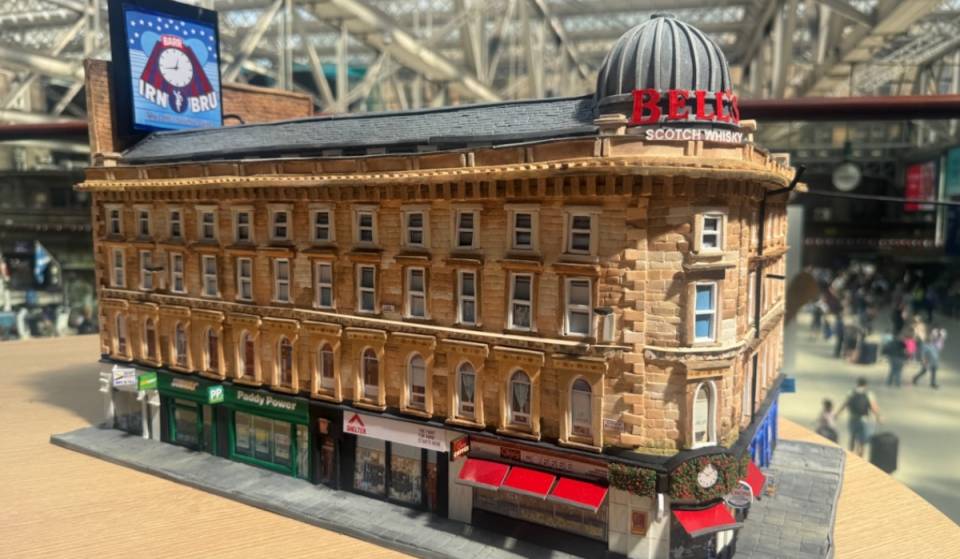 A new miniature replica of the burned-down Union Street B-listed building has popped up at Glasgow Central