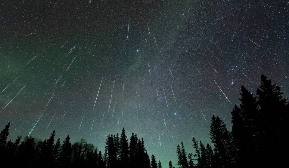 Glasgow will witness a rare double meteor shower this week with 25 shooting stars an hour and glowing ‘yellow slow fireballs’ lighting up the night sky