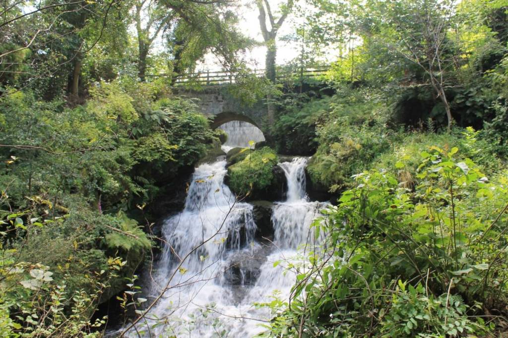 rouken glen park