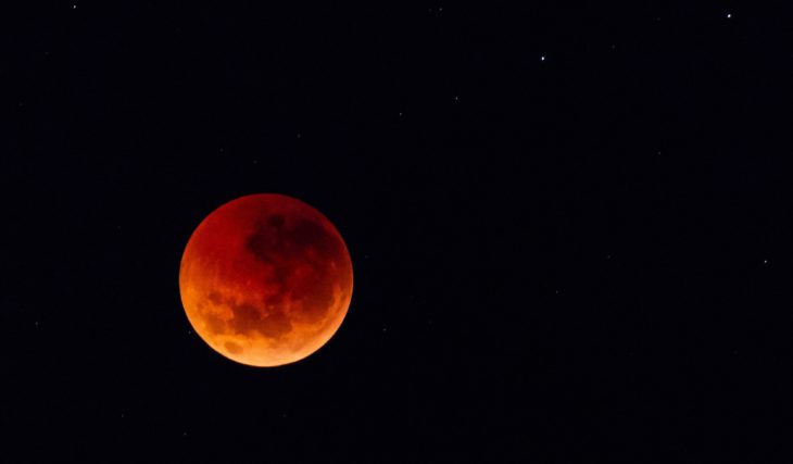 Gold Coast Is Getting Its First Total Lunar Eclipse Of The Year Tomorrow