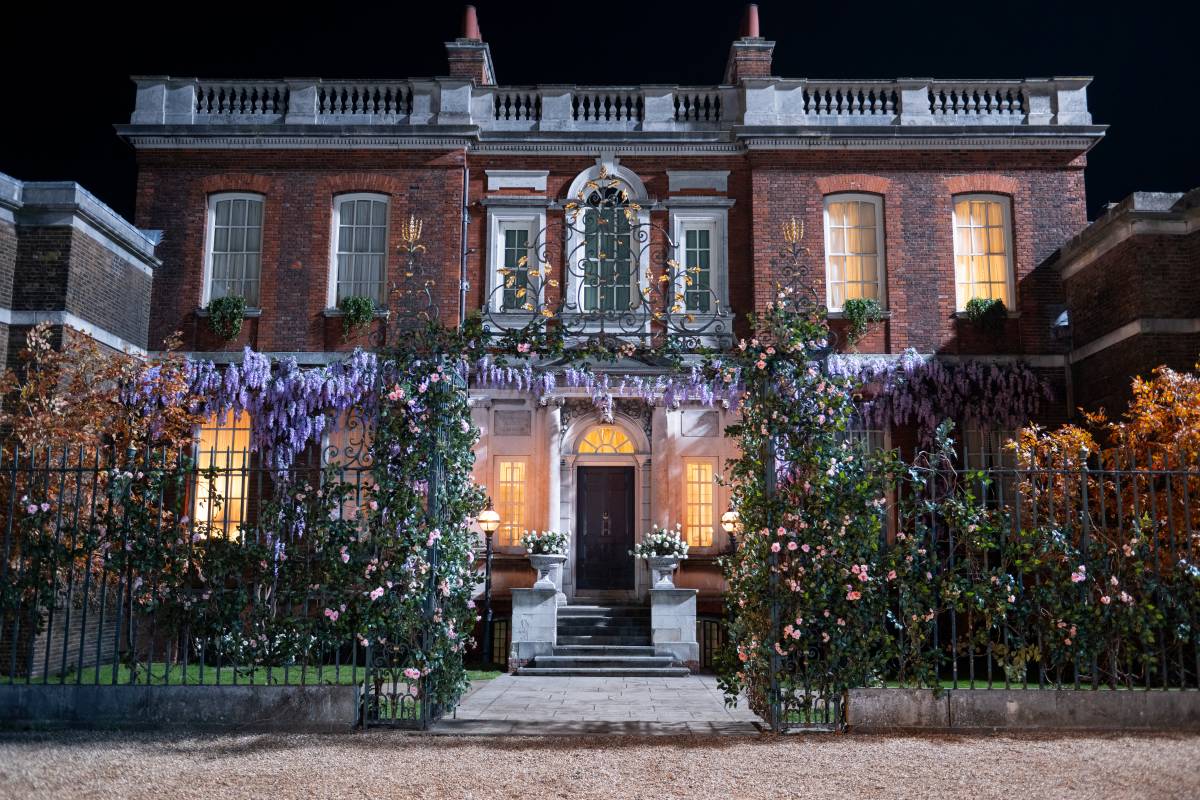 The facade of the Bridgerton mansion