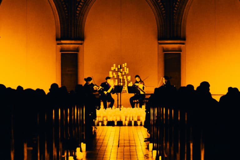 Das CandlelightKonzert zum 100jährigen Jubiläum der Warner Bros