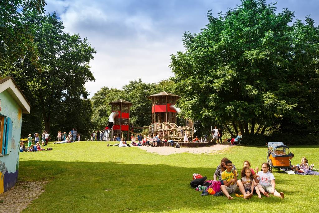 Children at Planten un Blomen Park in Hamburg