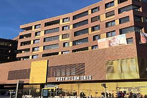 Port des Lumières: Das erste dauerhafte Ausstellungszentrum für immersive Kunst in der Hamburger HafenCity