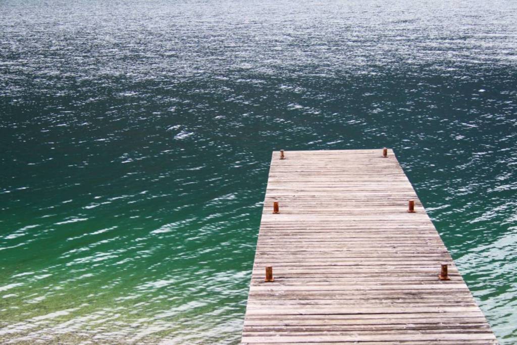 Badesteg am See