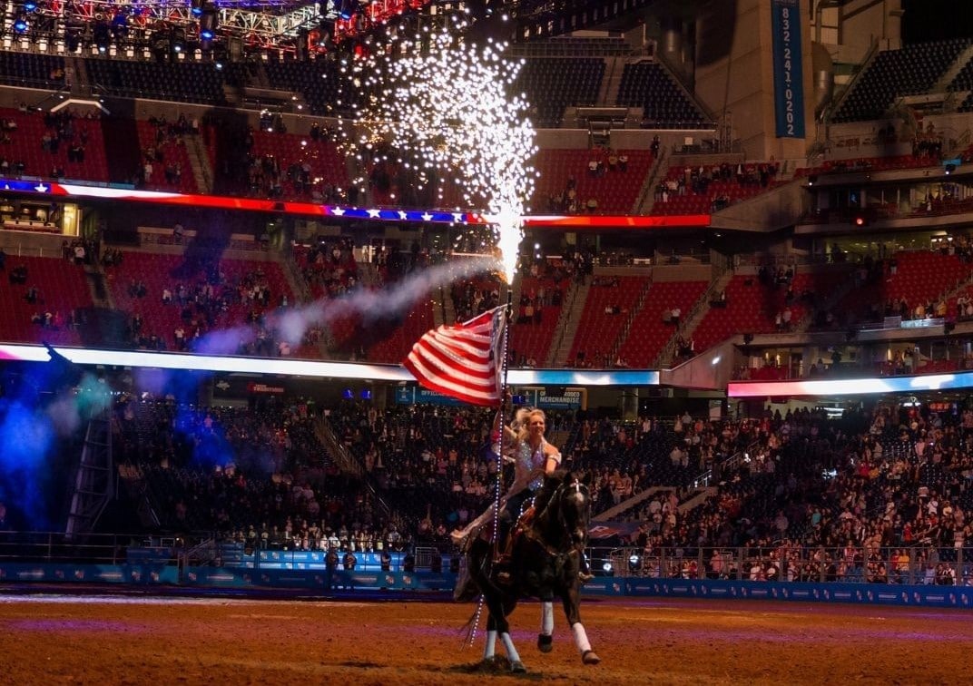 Houston Rodeo Spectators Houston Rodeo Rundown: What To Do At Texans' Favorite Pastime - Secret ...