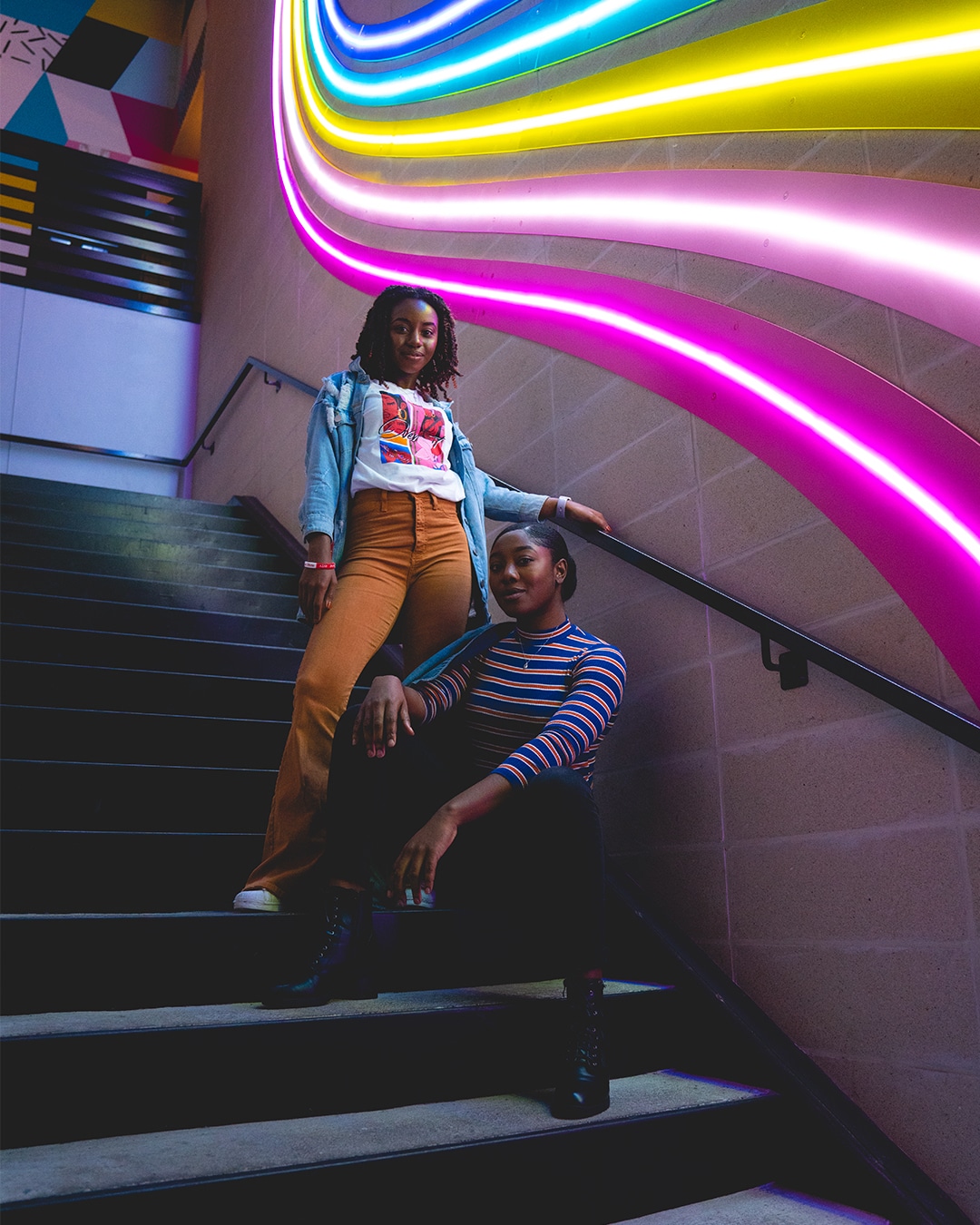 This Electric Bar Is A Neon Paradise • Electric FeelGood