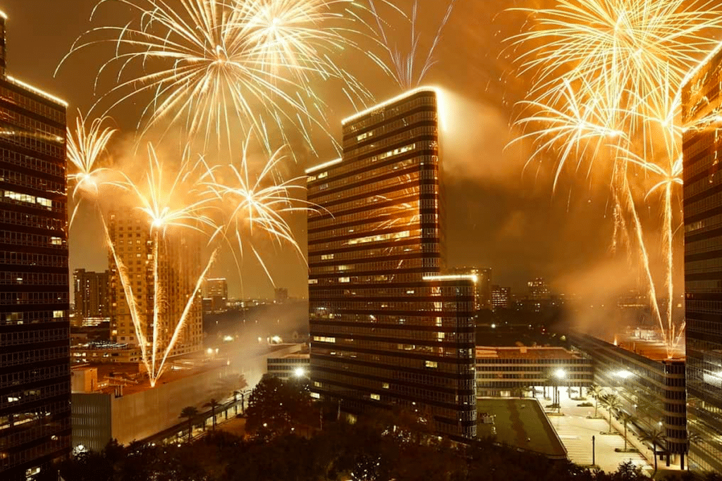 The Uptown Holiday Lighting Ceremony Is Set To Glow In Houston Tonight