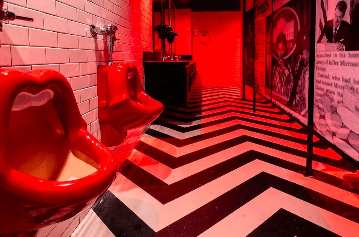 8 Groovy Bathrooms In Houston