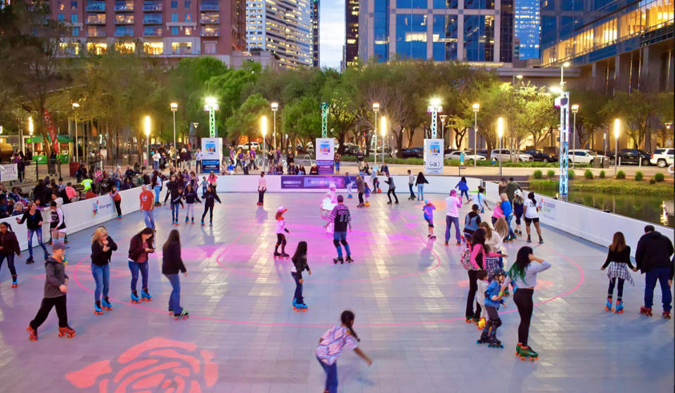 La única pista de patinaje al aire libre de Houston abre al pie del horizonte de la ciudad este febrero