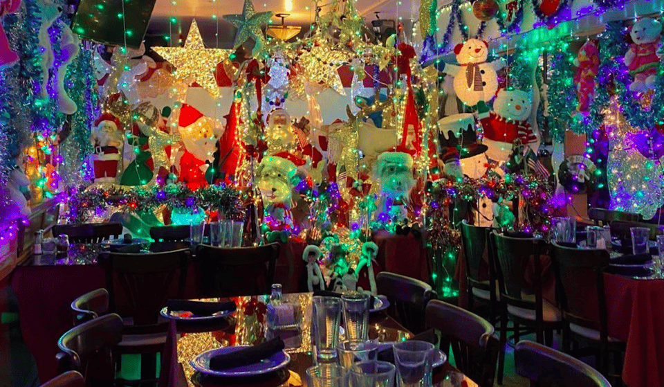 Could This Italian Family Eatery Be The Most Christmassy Restaurant In Houston?