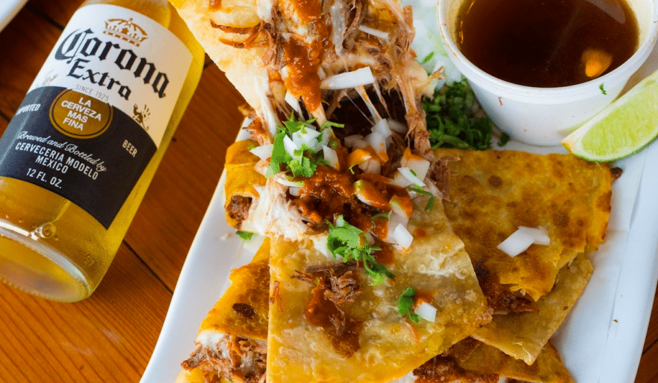 Crush $1 Tacos At This Delicious Houston Taqueria