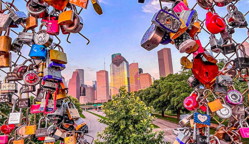 15 Romantic Spots In Houston For Lovers To Love