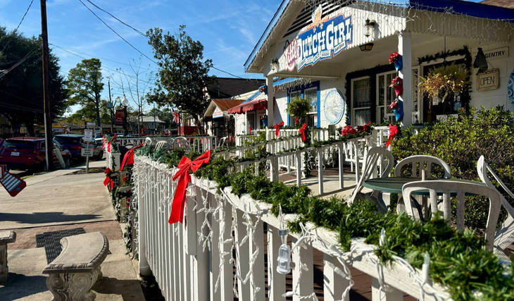 Your Antidote to Holiday Mania: Slow Down and Shop Local at Nostalgic Old Town Spring