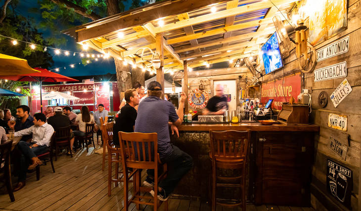 10+ Honky Tonks In Houston For A Boot Scoot And Boogie